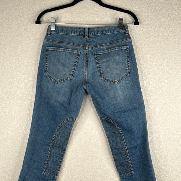 New York & Company Medium Wash Denim Moto Style Low Rise Legging Jeans Size 0 - Picture 4 of 7